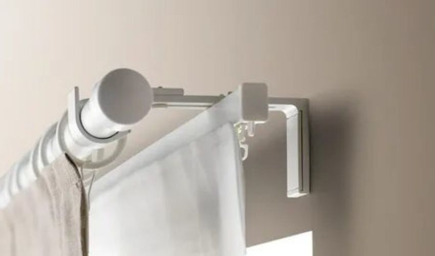 Hang a Curtain Rail with command brand hooks