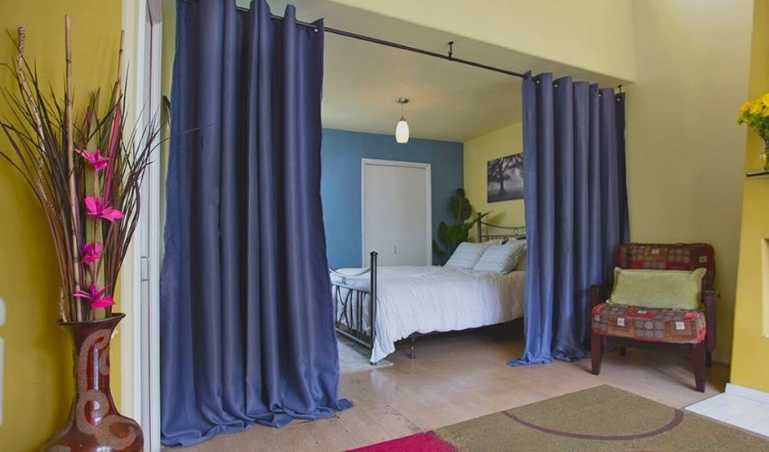 Ways to Hang Curtains in a Rental Apartment