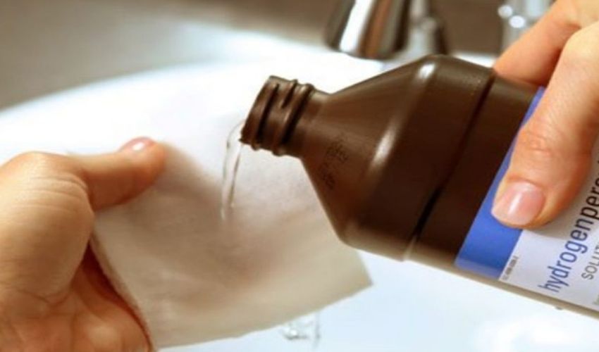 Removing Stains With Hydrogen Peroxide