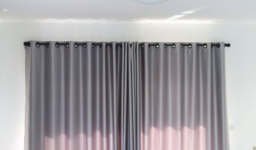 Double Hung Curtains