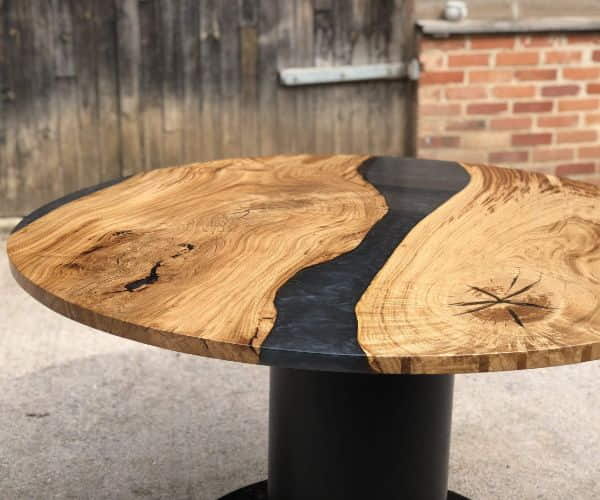 custom epoxy tables dubai