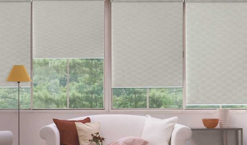 Roller Blinds in Dubai