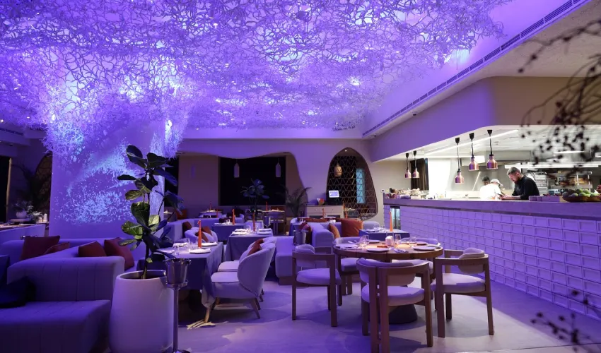 Neos Restaurant