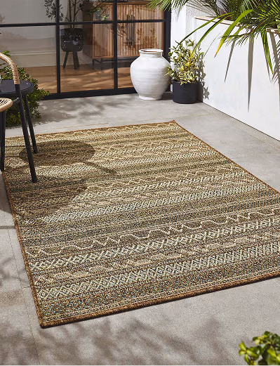Outdoor Carpets in Dubai