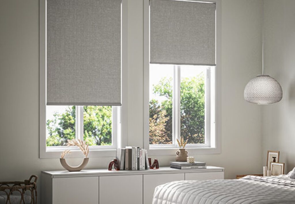 custom roller blinds Dubai