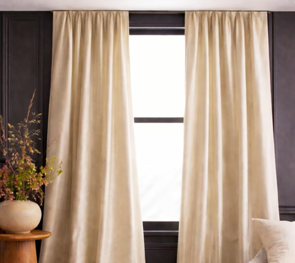 silk curtains in Dubai