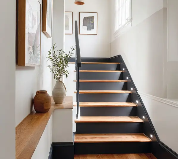 staircase skirting Dubai