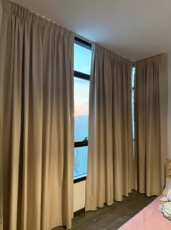 custom curtain designs UAE