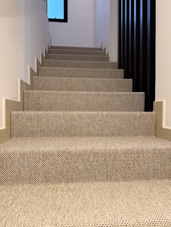 modern staircase design UAE