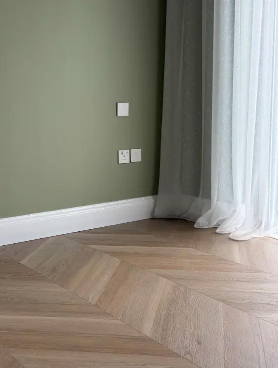 luxury flooring Dubai
